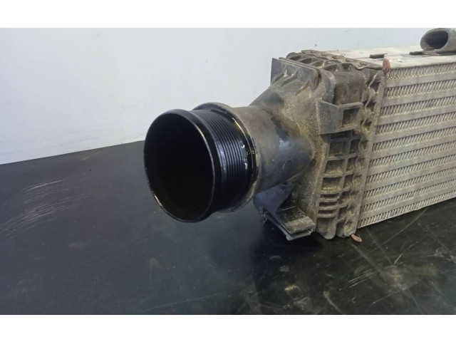 Интеркулер  8K0145805R, P2-B10-2   Audi A6 C7 