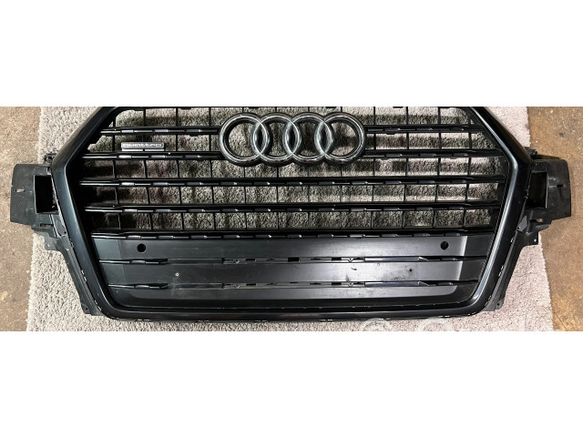 Верхняя решётка Audi Q7 4M 2015- года 4M0853651F, 4M0853651G      