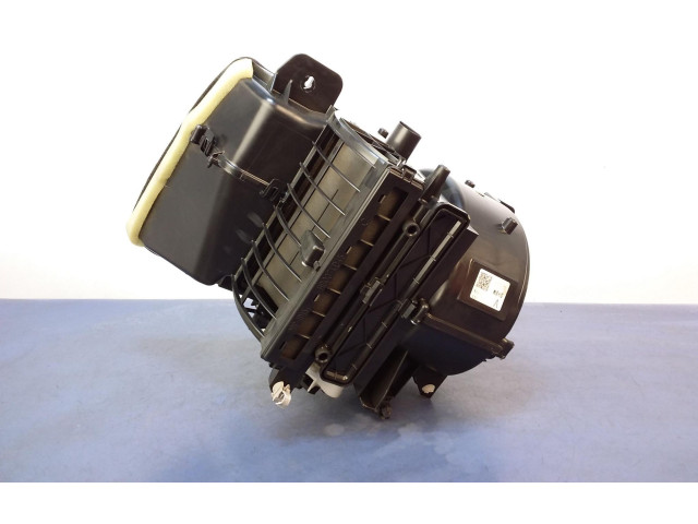 Вентилятор печки    HB111KR22, HB111KR22   Mazda CX-3