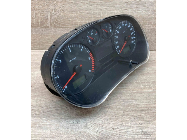 Přístrojová deska  Seat Toledo II (1M) 1998 W01M0920822D, 110080153  