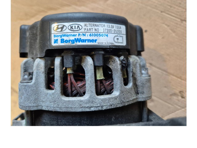 Генератор 373002U200   KIA Ceed      