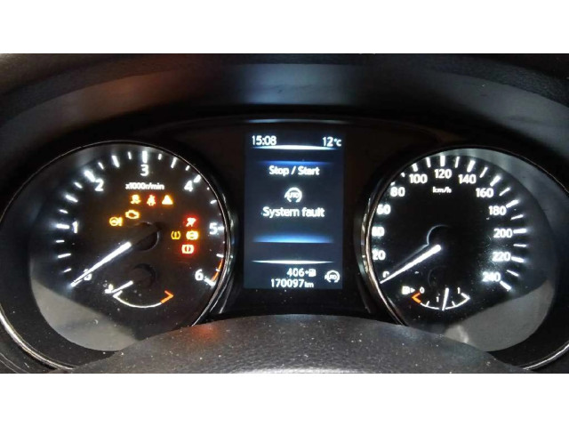 Přístrojová deska  Nissan Pulsar 2014 3ZN0B27IK, E3-B4-23-2  