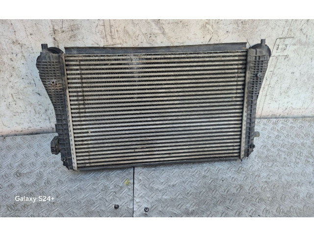 Интеркулер  1K0145803T   Volkswagen Golf Plus 