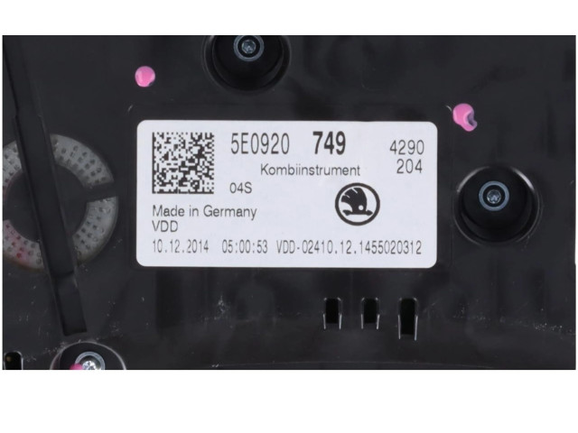 Přístrojová deska  Skoda Octavia Mk3 (5E) 2014 5E0920749  