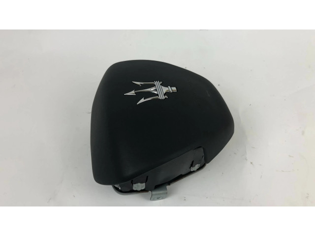Подушка безопасности водителя 06700805010, 0589P1000461   Maserati Ghibli