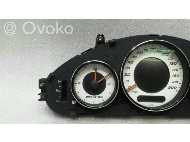 Панель приборов A2195401011   Mercedes-Benz CLS AMG C219       