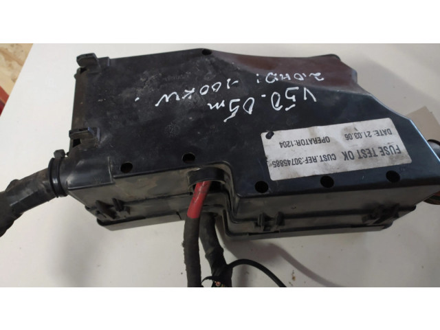   Pojistková skříňka 8688040, 518818000   Volvo V50 2006