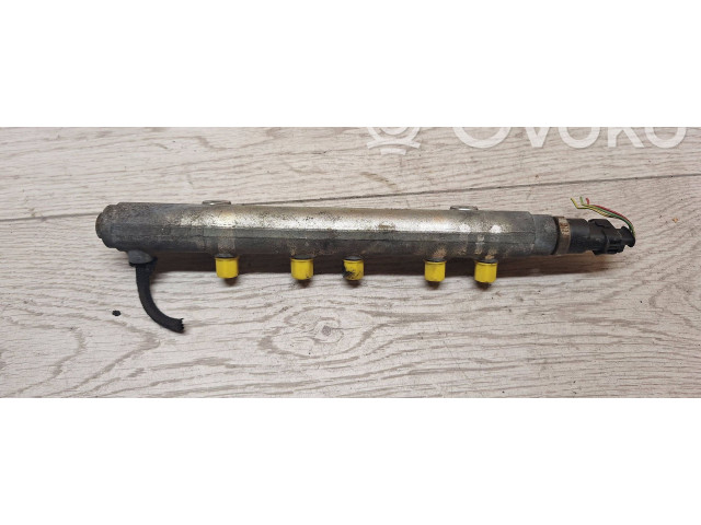 Vstřikovací lišta 0445214051   Honda Accord    F18B2 