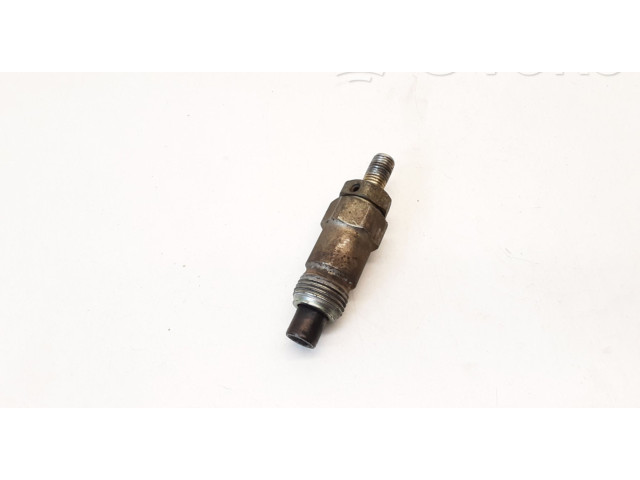 Vstřikovač 710721   Nissan Patrol 4W60  pro naftový motor 2.8  