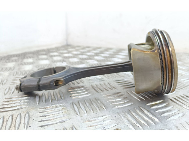  Поршень с шатуном M 272 92L88, 16355  Mercedes-Benz S W221  