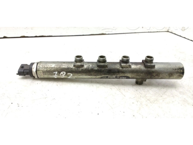 Vstřikovací lišta 0445214058, 007122   Alfa Romeo GT    937A5000 