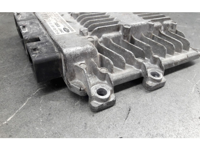 Блок управления двигателем Блок управления 5WS40141D   Ford Fusion