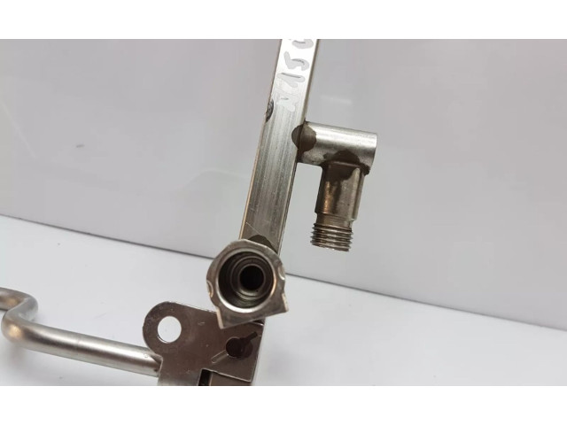 Vstřikovací lišta A2720700995   Mercedes-Benz R W251     