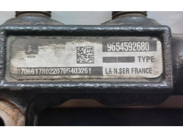 Vstřikovací lišta 9654592680   Peugeot 207    9HY (DV6TED4)|9HZ (DV6TED4) 