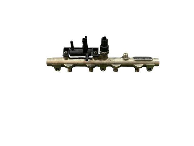 Vstřikovací lišta 0445214017, BOSCH   Peugeot 807     