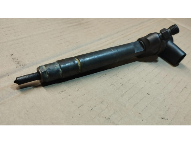 Vstřikovač A6110700987   Chrysler PT Cruiser  pro naftový motor 2.2  