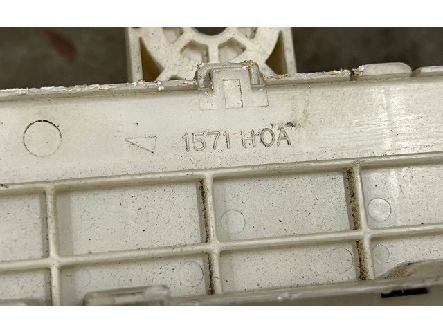 Блок предохранителей  1571H0A, 1791H0A1   Mitsubishi Colt    