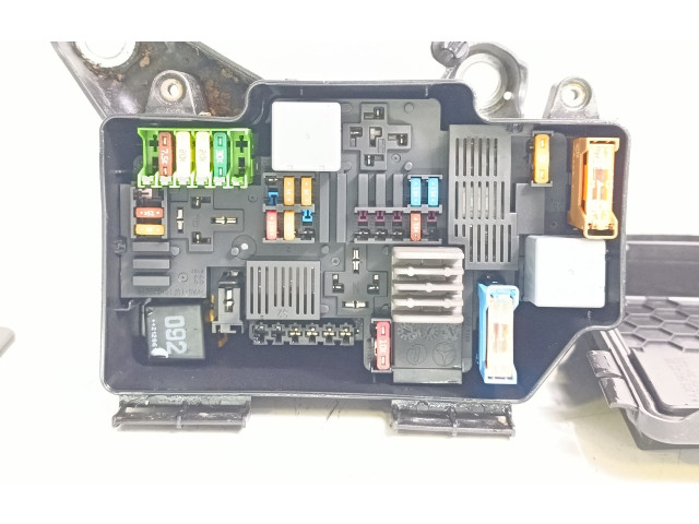 Блок предохранителей  A2055402328, A2055463100   Mercedes-Benz EQC    