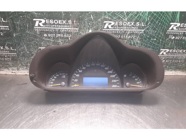 Přístrojová deska  Mercedes-Benz C W203 2001 A2035403847  