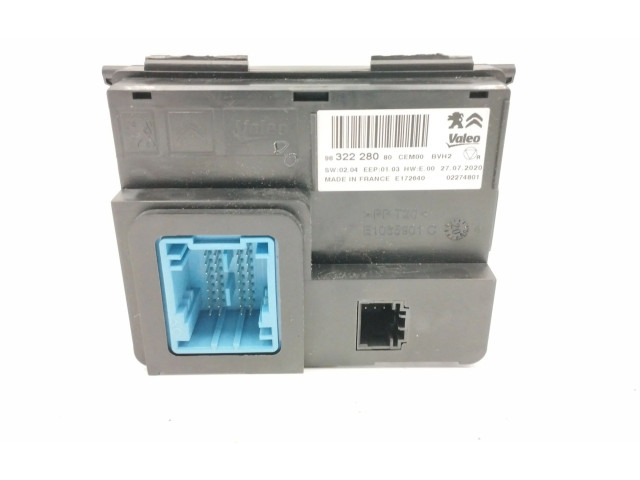 Блок управления 9832228080   Peugeot Expert
