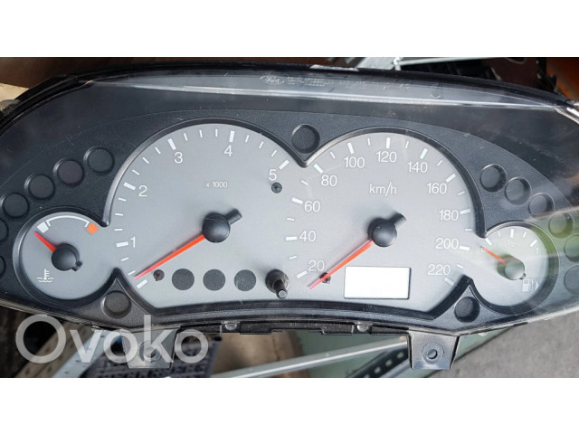 Přístrojová deska  Ford Focus 2001 98AP10841, 44ZU115  