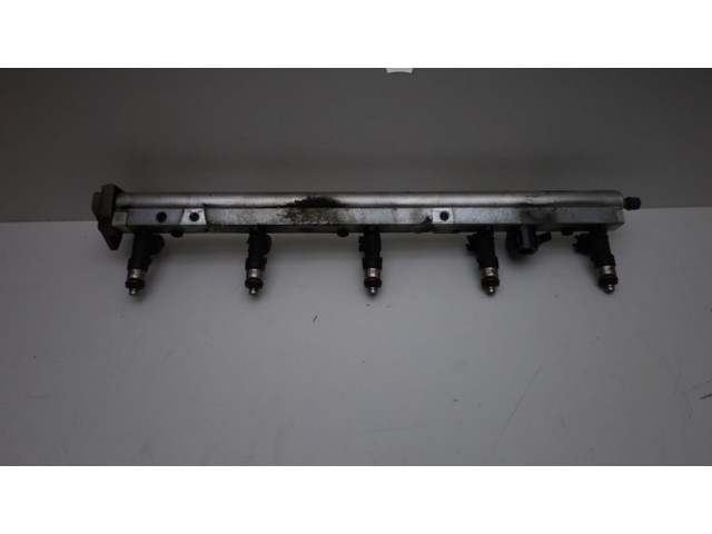 Vstřikovací lišta 30757534   Volvo S80    B5254T6 