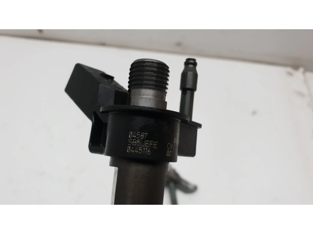 Vstřikovač 7797877   BMW 1 E82 E88  pro naftový motor 2.0 N47d20 