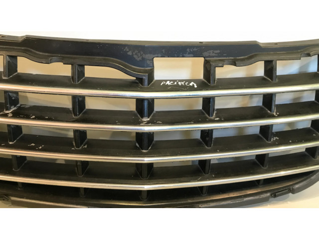 Передняя решётка Chrysler Pacifica  04857625AA      