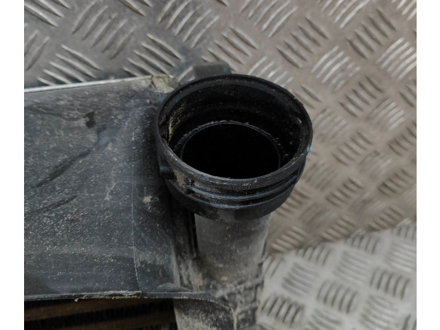 Интеркулер  7L6145803D, 7L0117339   Volkswagen Touareg II 