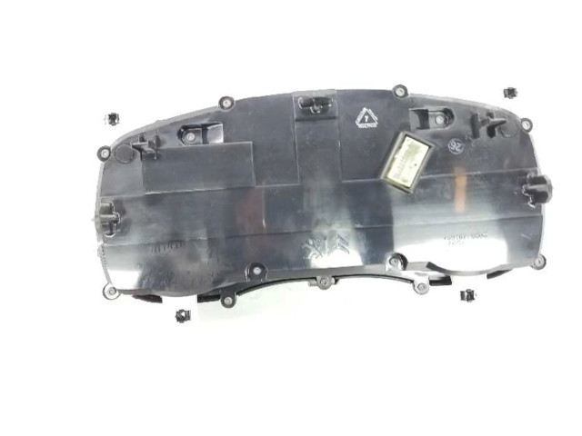 Přístrojová deska  Citroen Jumpy 2019 9831168480, 9837472880  