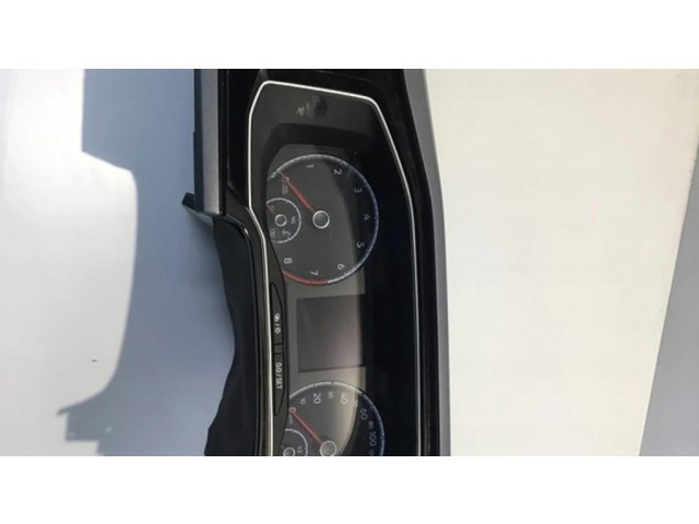 Панель приборов 2G0920740A   Volkswagen Polo VI AW       
