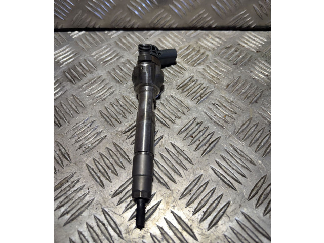 Vstřikovač 0445110613   Toyota Avensis T270     