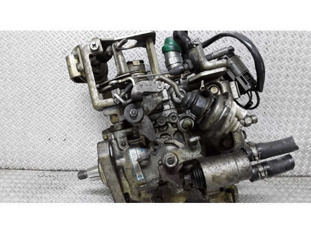Vstřikovací čerpadlo 1670075J01, 1046402610   Nissan Primera  pro naftový motor 2.0  