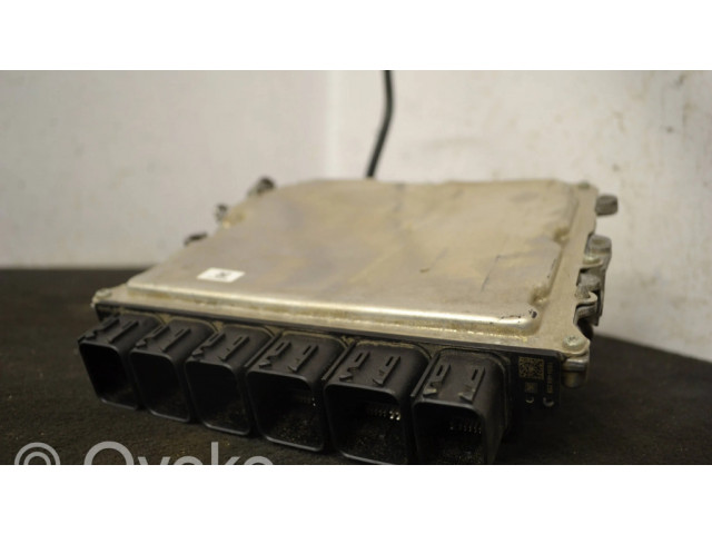 Řídící jednotka 8669889   BMW 7 G11 G12 2017