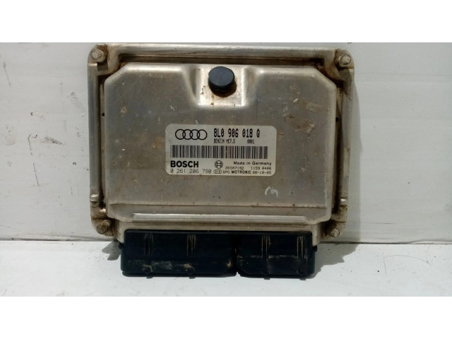 Блок управления двигателя 8L0906018Q, 26SA7192   Audi TT Mk1