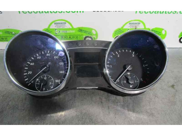 Přístrojová deska  Mercedes-Benz R W251 2008 A2514406511, A253280890  