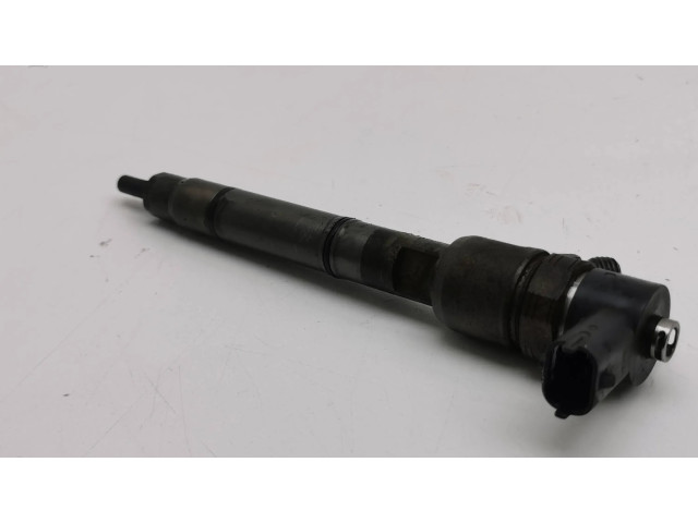Vstřikovač 338002A800, 0445110411   Hyundai i40  pro naftový motor 1.7  