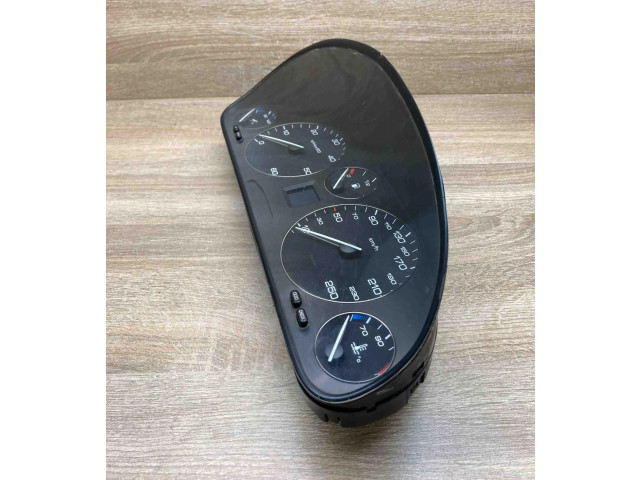 Přístrojová deska  Peugeot 607 2000 9629598480  