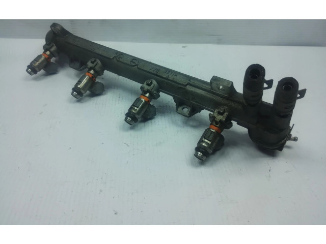 Vstřikovací lišta 036133319AA   Volkswagen Bora     