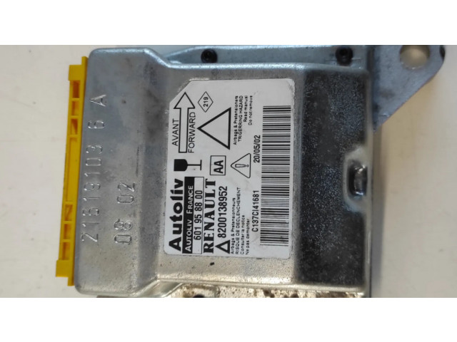 Блок подушек безопасности 8200138952, 601958800   Renault Laguna II