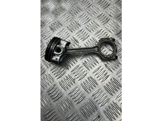  Поршень с шатуном G4LF 2351008200, BV1544  Hyundai Bayon  
