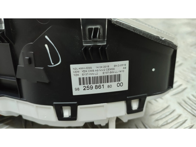 Přístrojová deska  Peugeot 2008 I 2018 9825986180  