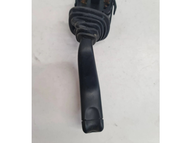 Ручка стеклоочистителей 90243395, 0921152775   Opel Zafira A