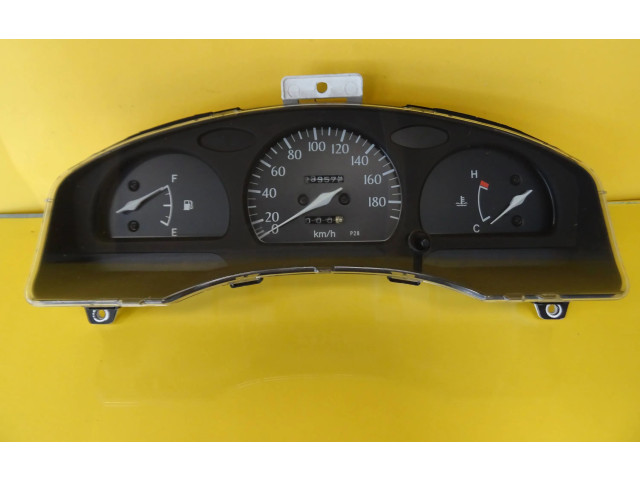 Přístrojová deska  Toyota Starlet (P90) V 1998 8380010480, 1573906861  