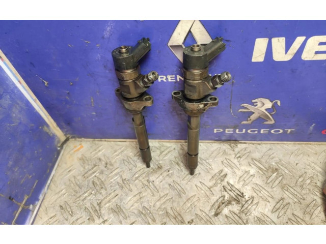 Vstřikovač 044511239   Peugeot 207 CC     