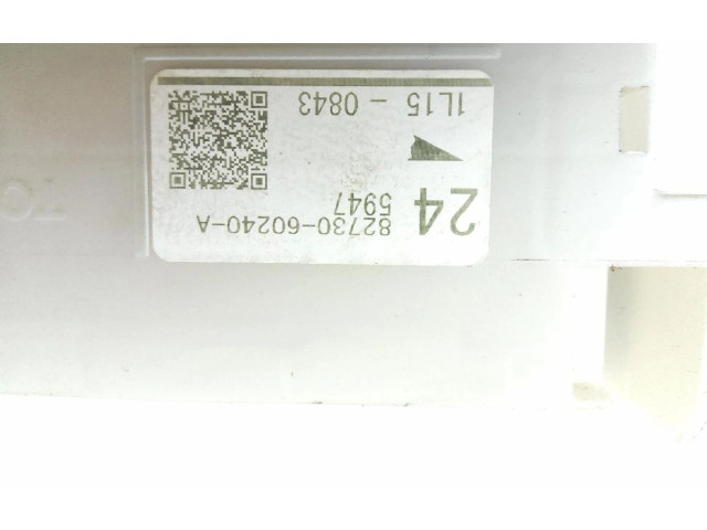   Pojistková skříňka 8273060240A   Toyota Land Cruiser (J120) 2015