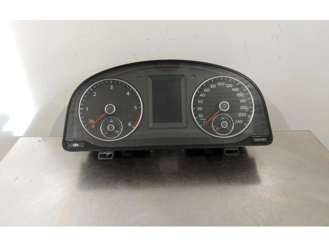 Přístrojová deska  Volkswagen Caddy 2012 2K0920865A  