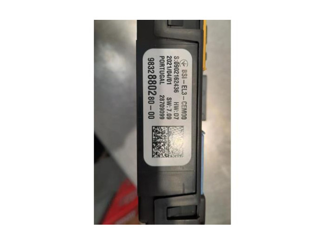   Pojistková skříňka 9832880280   Peugeot Partner III 2021