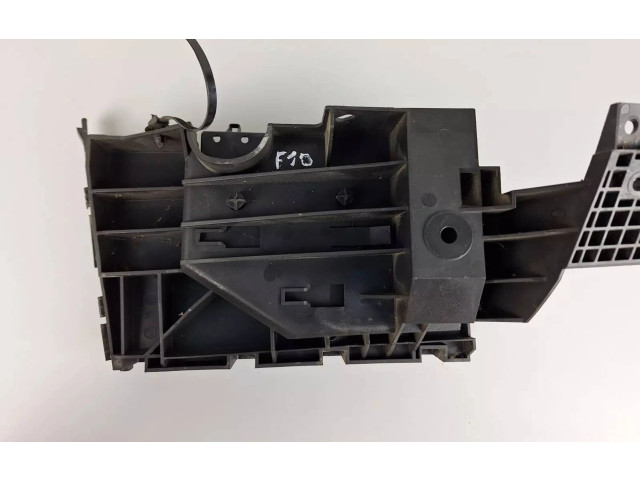   Pojistková skříňka HG9T14A301AA   Ford Mondeo MK  2018