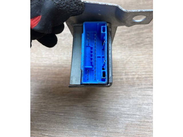 Блок подушек безопасности 3323249, GE4T57KD0B   Mazda 626